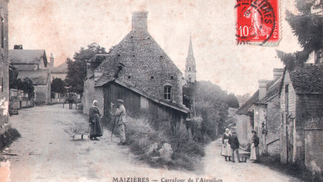 1. - MAIZIERES. - Carrefour de l'Aiguillon. le carrefour de l'aiguillon